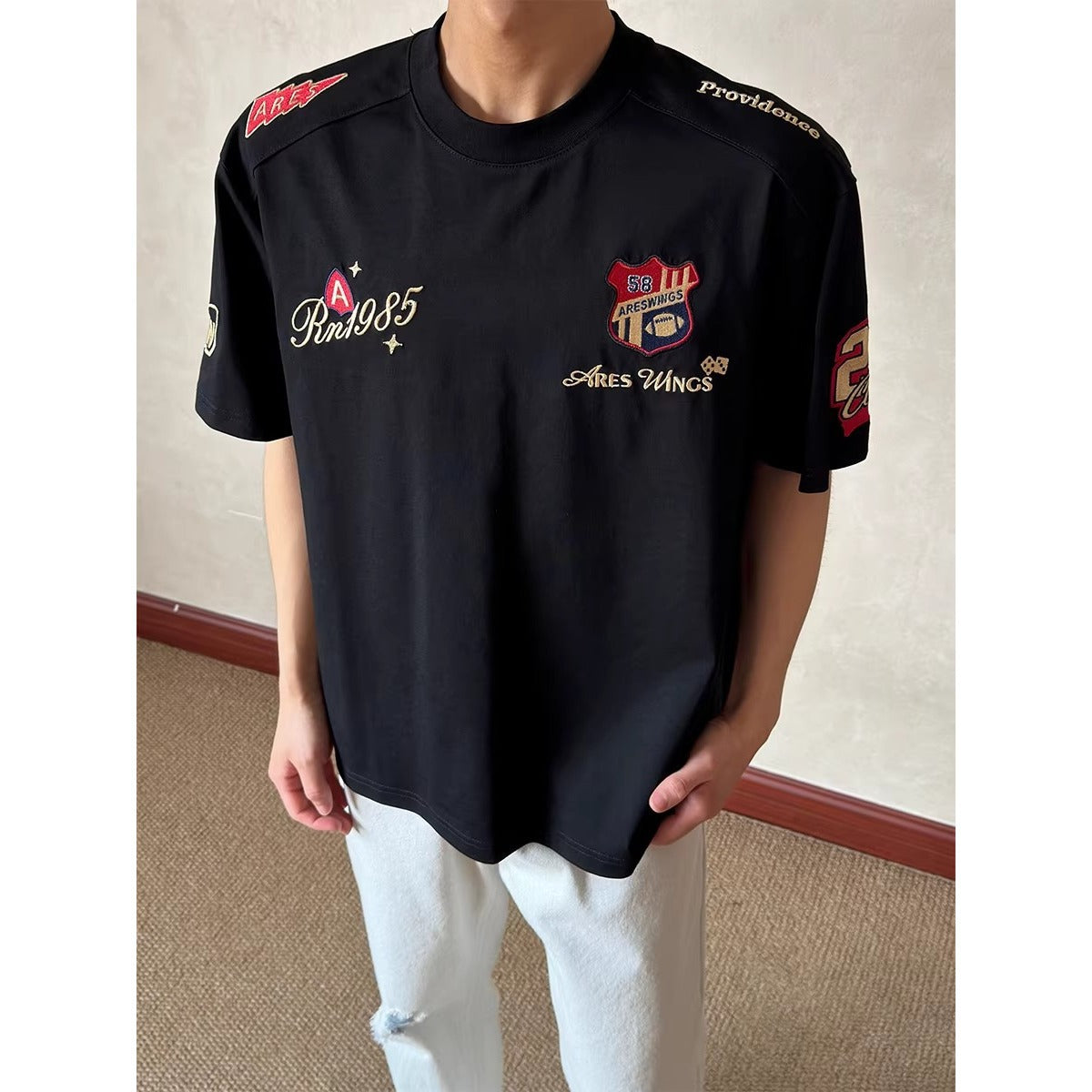 Embroidered Badge Short Sleeve Men's T-Shirt