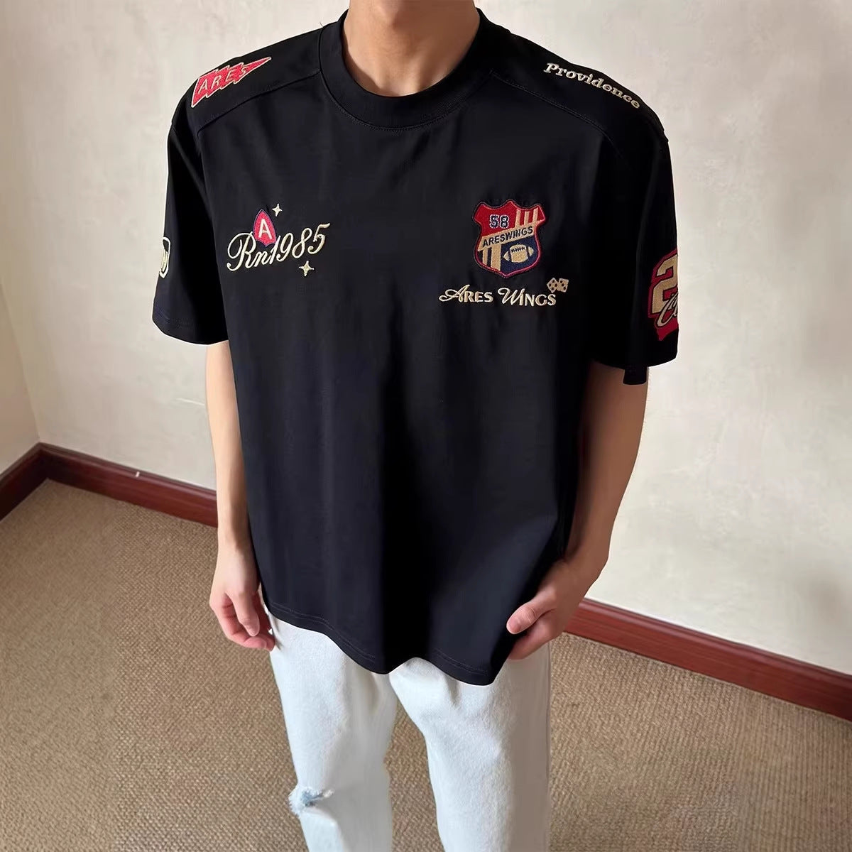 Embroidered Badge Short Sleeve Men's T-Shirt
