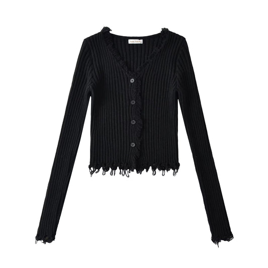V-neck single breasted slim fit sweater
