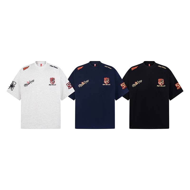 Letter badge embroidered round neck short sleeved shirt