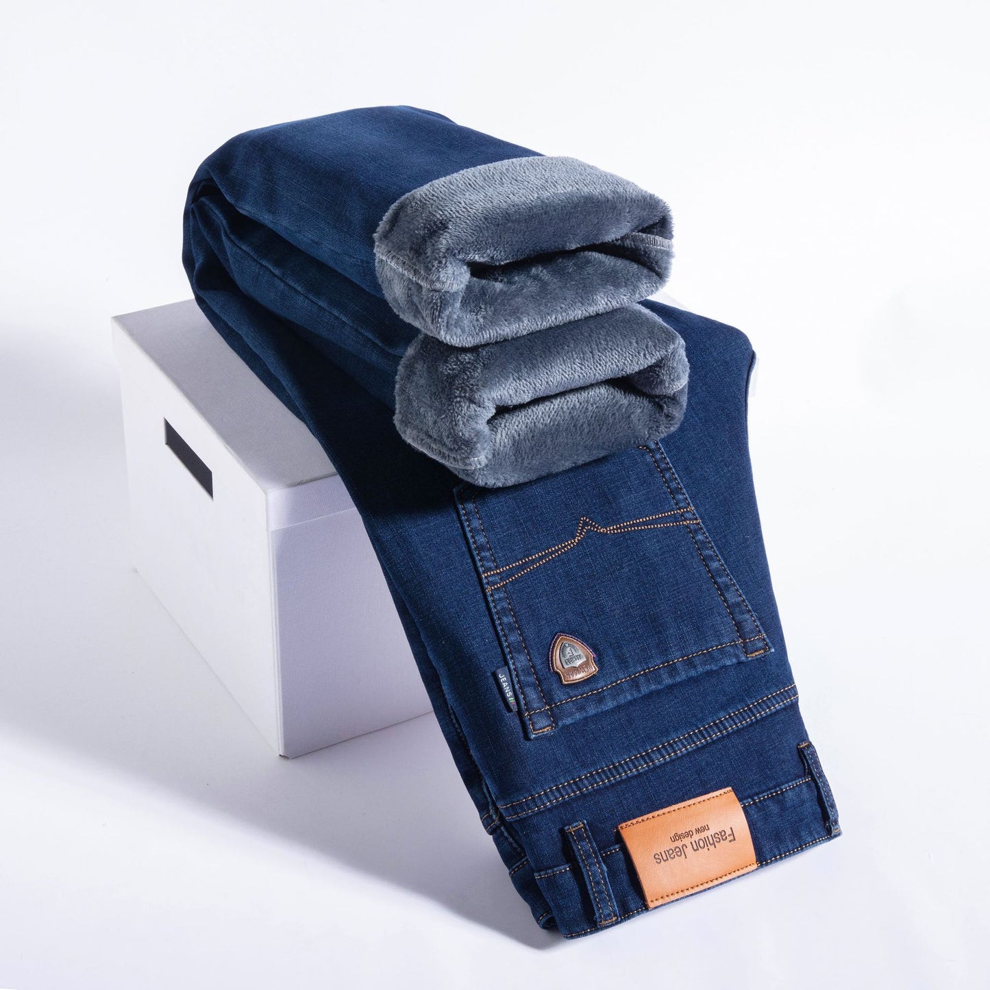 Thick and fluffy men's autumn and winter loose straight leg jeans