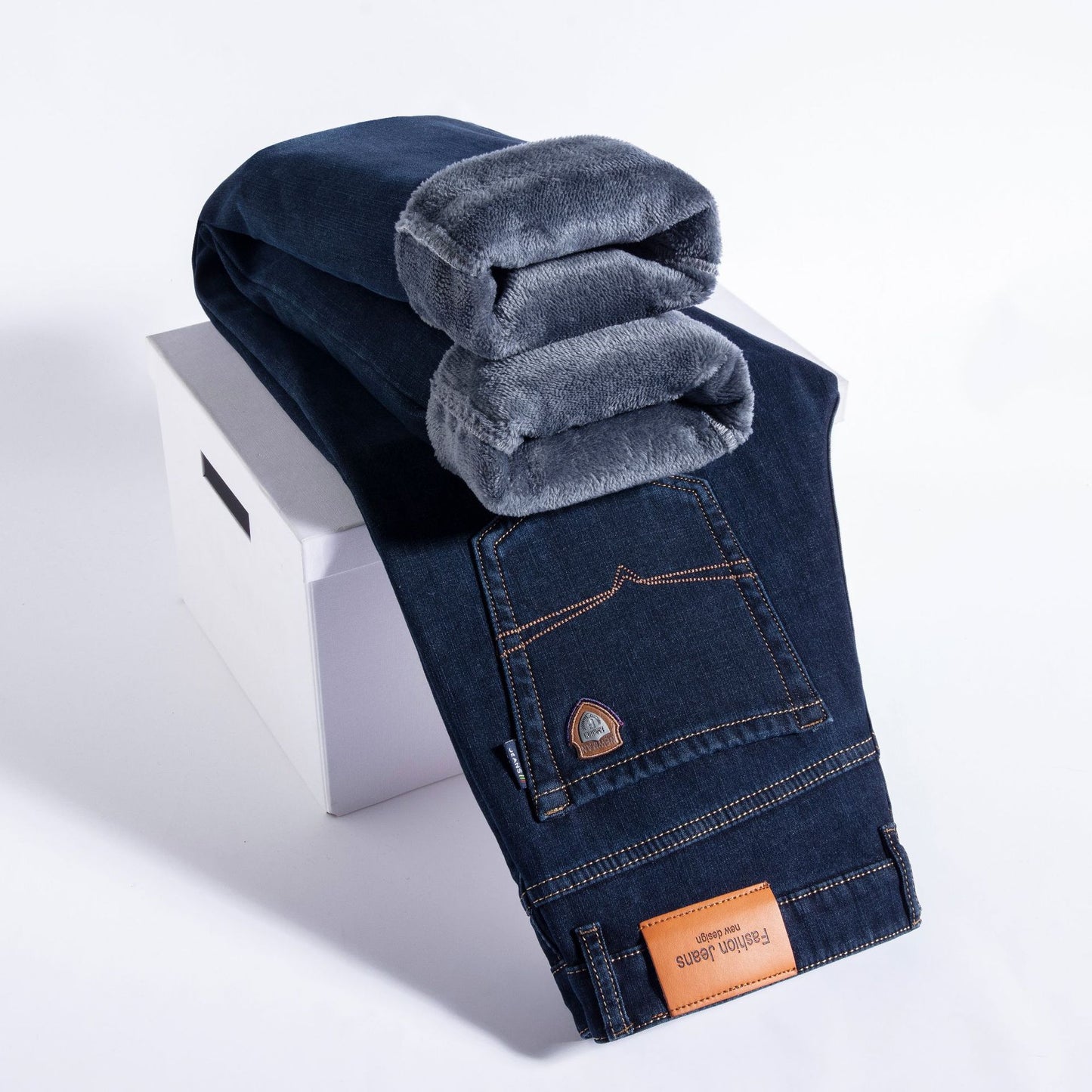Thick and fluffy men's autumn and winter loose straight leg jeans